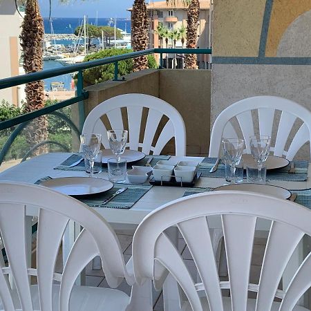 Port Frejus - Le Romanee - Appartement Vue Mer - 2 Chambres Kültér fotó